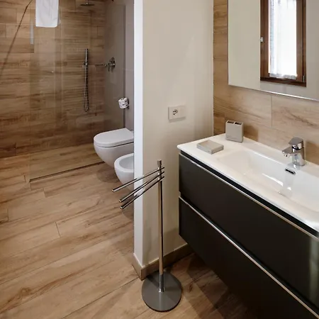 La Casina Di Ely Bed and Breakfast 3*